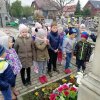 Przedszkolaki również pamiętają o zmarłych 